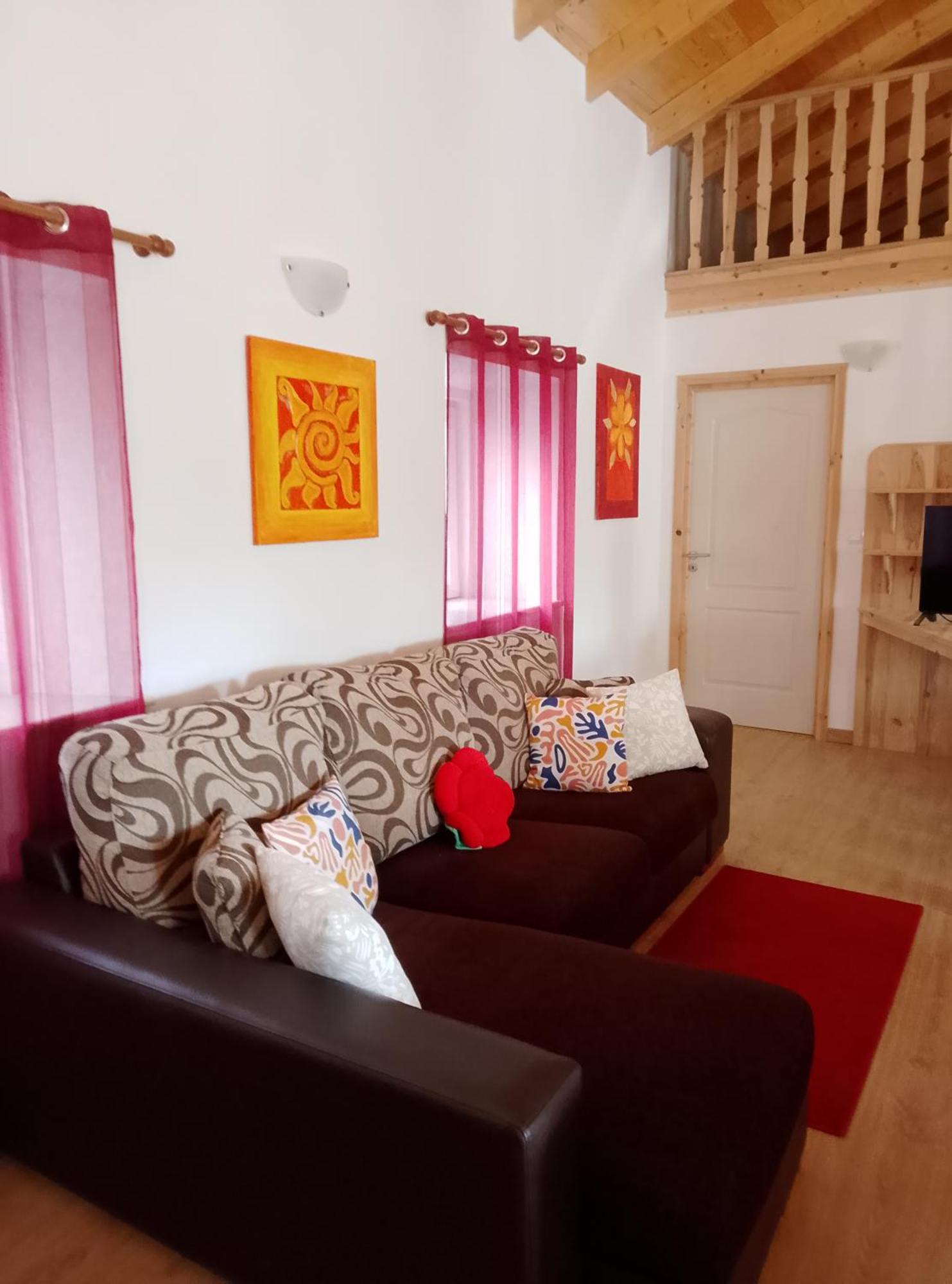 Casa Virginia Apartment Ouzenda Ngoại thất bức ảnh
